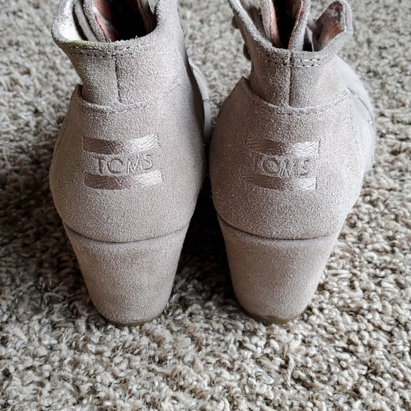 Tom's Desert Wedge - Picture 2 of 4